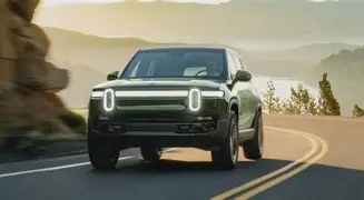 Difference Between Aqara U400 and 2026 Rivian R1S Explained